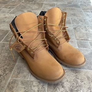 Mens Timberland Boots size 9.5